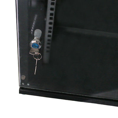 370*600*450 SPCC 冷式鋼鉄壁掛け金属ネットワークキャビネット インターネットサーバー用